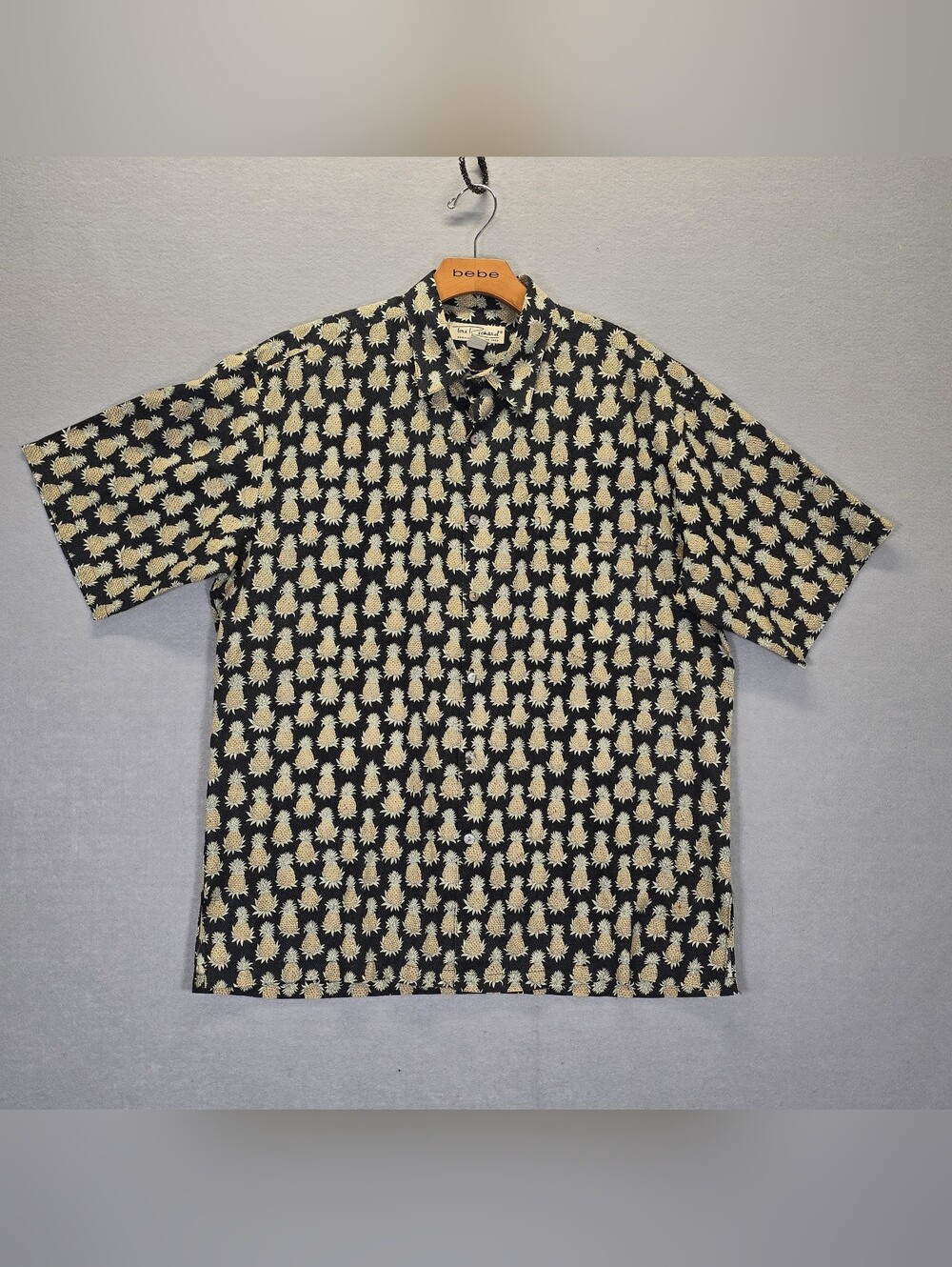 Tori Richard Black Pineapple Cotton Lawn Button Front Size Medium
